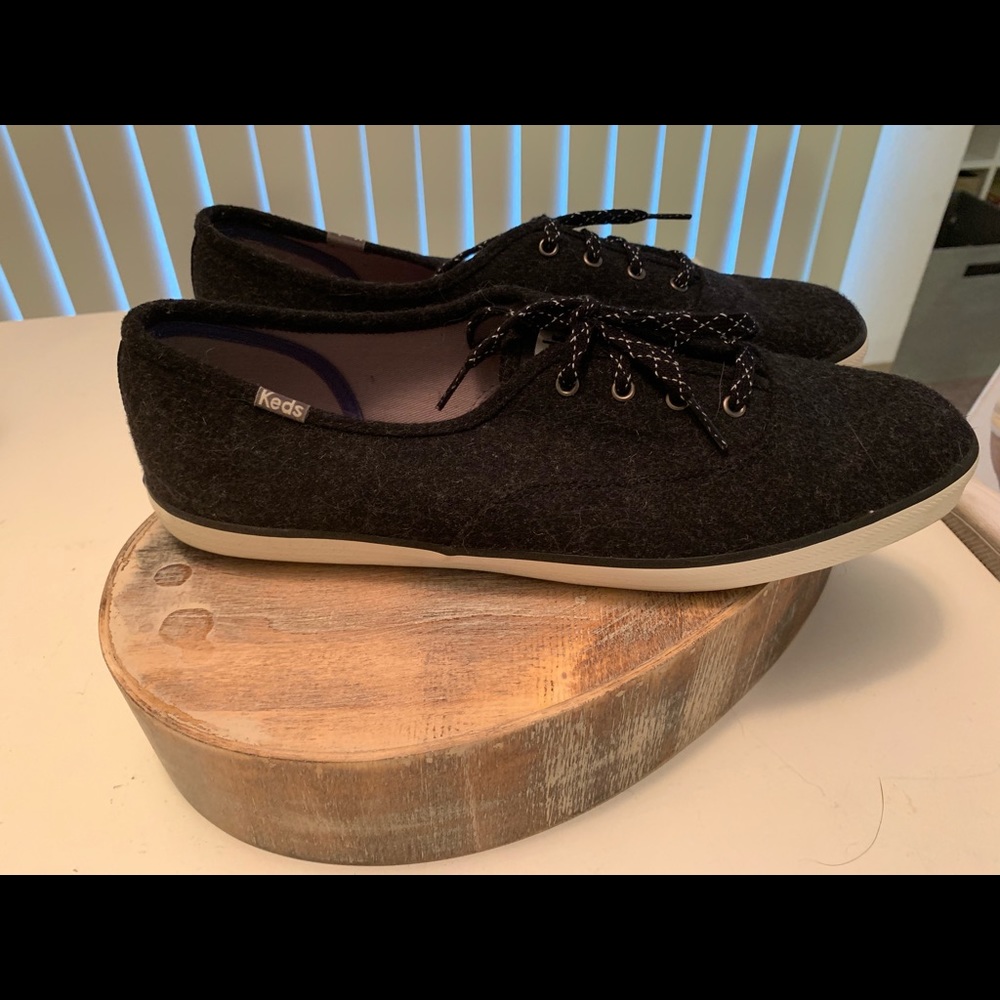 Wool black Keds